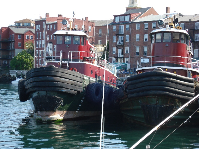 Tugboats near Eliot